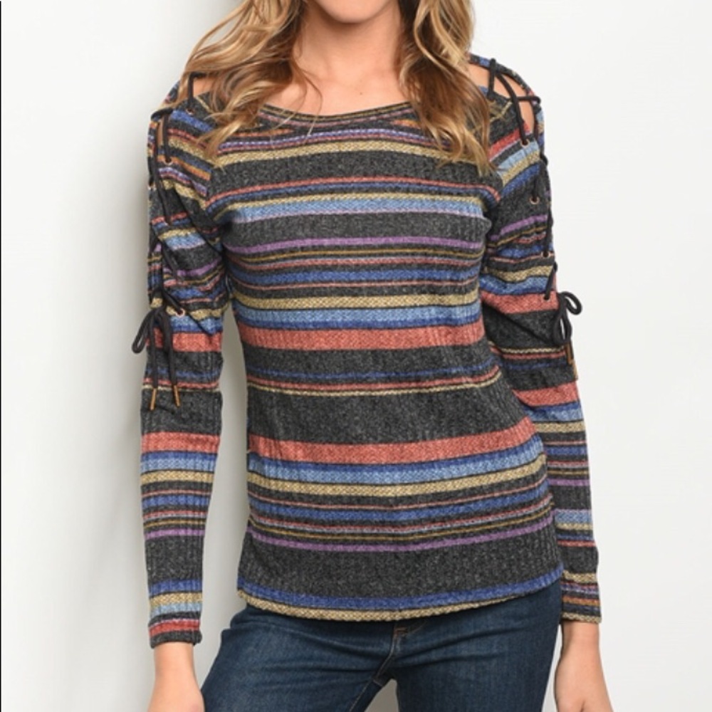 Striped shirt with tie sleeves